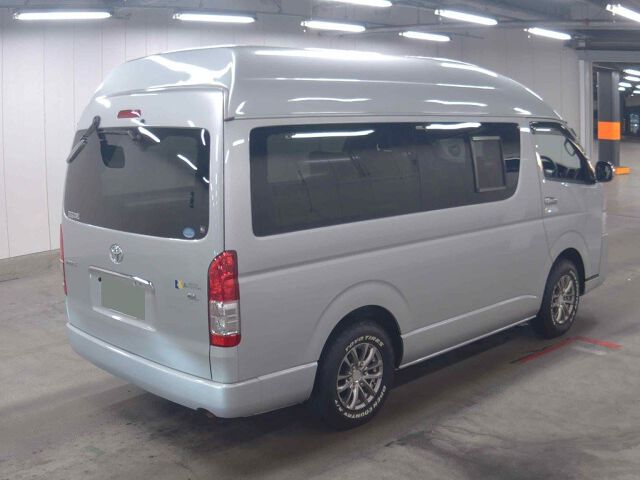 2017 Toyota Hiace Camping 4WD auction photo 5