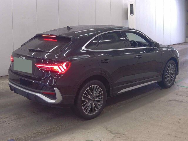 2022 Audi Q3 Sportback 35TFSI S-Line auction photo 5