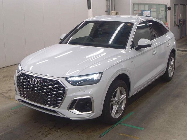 2023 Audi Q5 Sportback 40TDIクワトロSライン 4WD auction photo 4