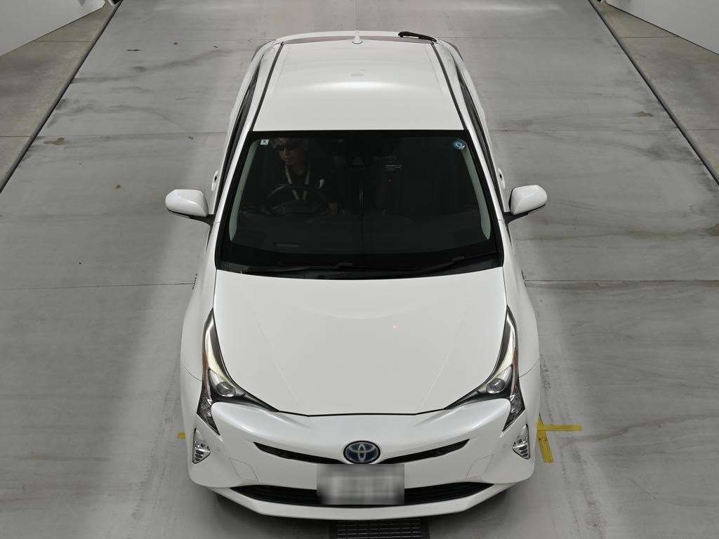 2016 Toyota Prius Aツーリングセレクション auction photo 7