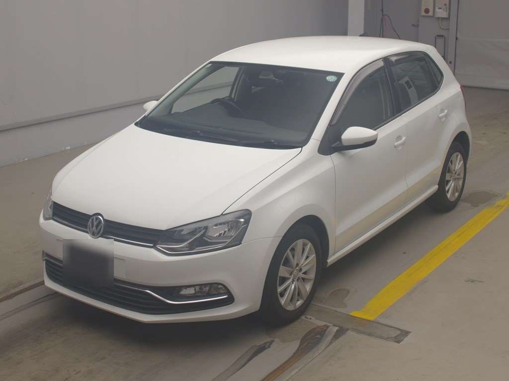 Japan Auction Vehicles 4 2015 Volkswagen ポロ auction photo