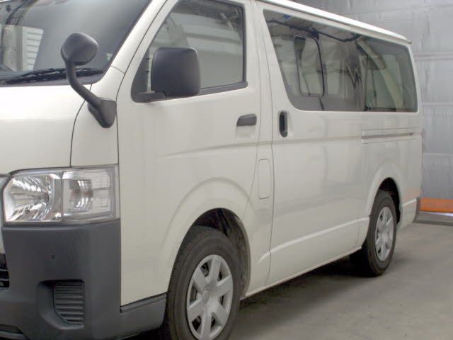 2020 Toyota ハイエースV 1.2 tons, 9 people auction photo 4