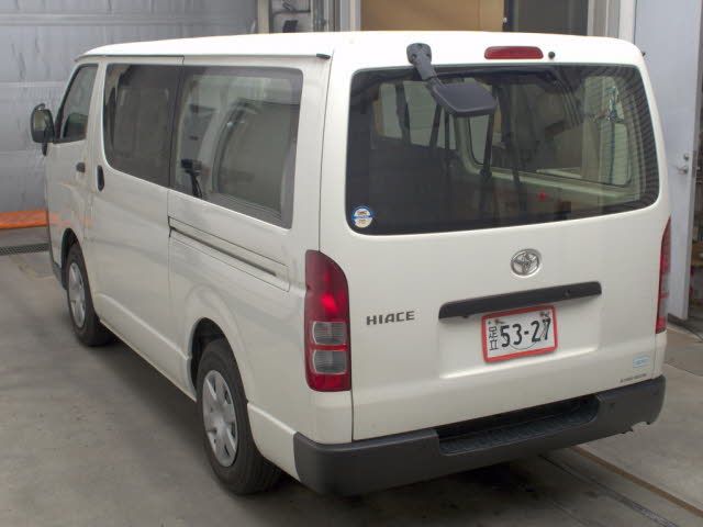 2020 Toyota ハイエースV 1.2 tons, 9 people auction photo 2