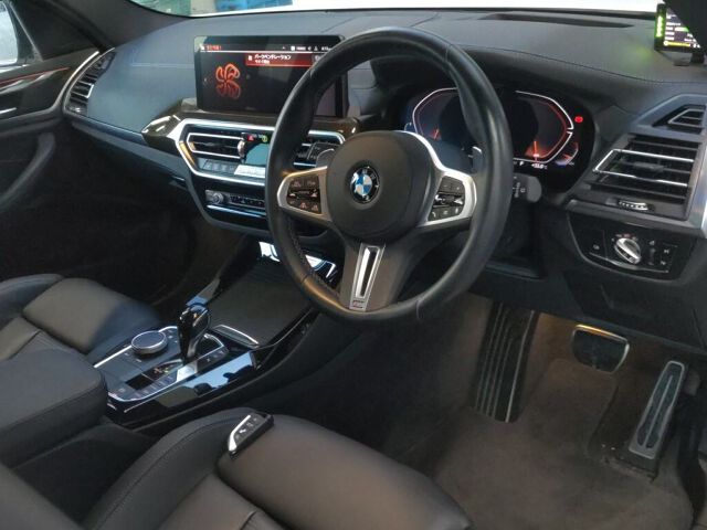 2023 BMW X3 M40D 4WD auction photo 3