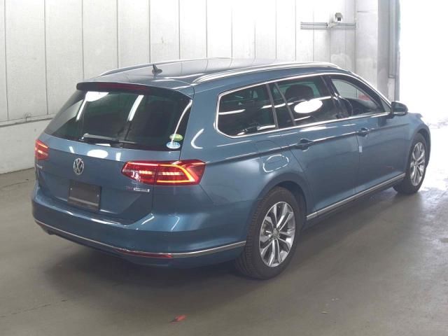 2015 Volkswagen VW パサート ヴァリアントTSIハイライン auction photo 3