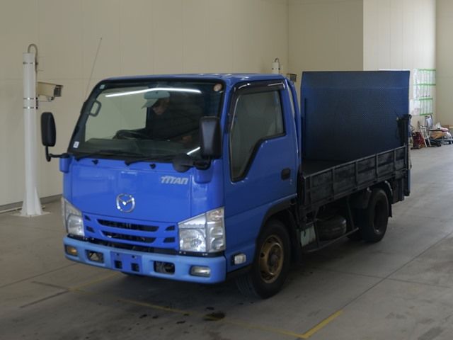 2017 Mazda タイタン Hira Japan auction vehicle