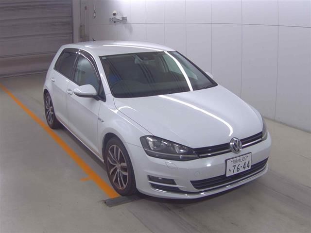 Japan Auction Vehicles 7 2015 Volkswagen ワーゲン ゴルフ auction photo