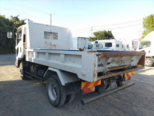2014 Isuzu Forward dump auction photo 2