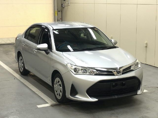 Japan Auction Vehicles 8 2021 Toyota Corolla Axio EX auction photo
