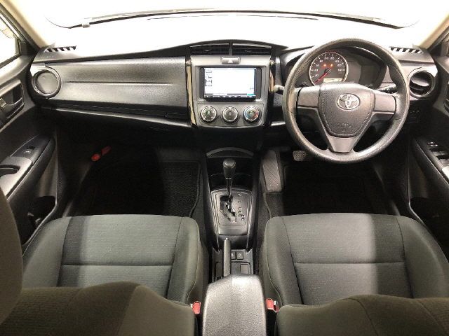 2021 Toyota Corolla Axio EX auction photo 5