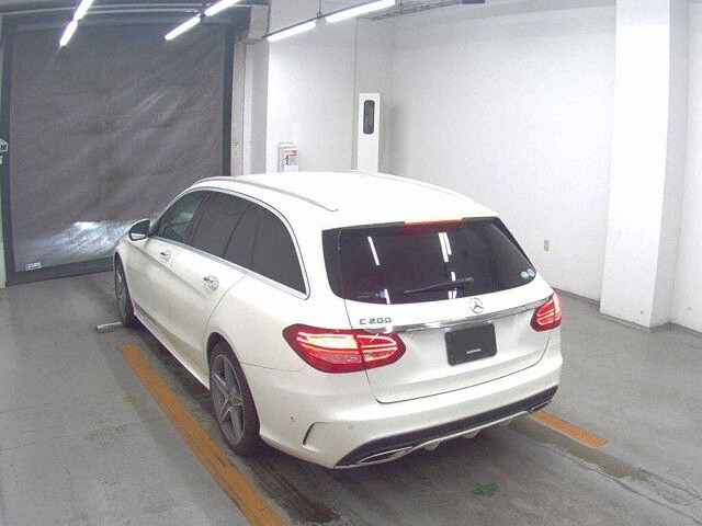 2017 Mercedes-Benz C-Class Station Wagon C200 Sport auction photo 2