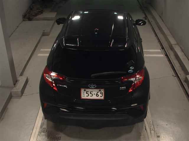 2017 Toyota C-HR G auction photo 7