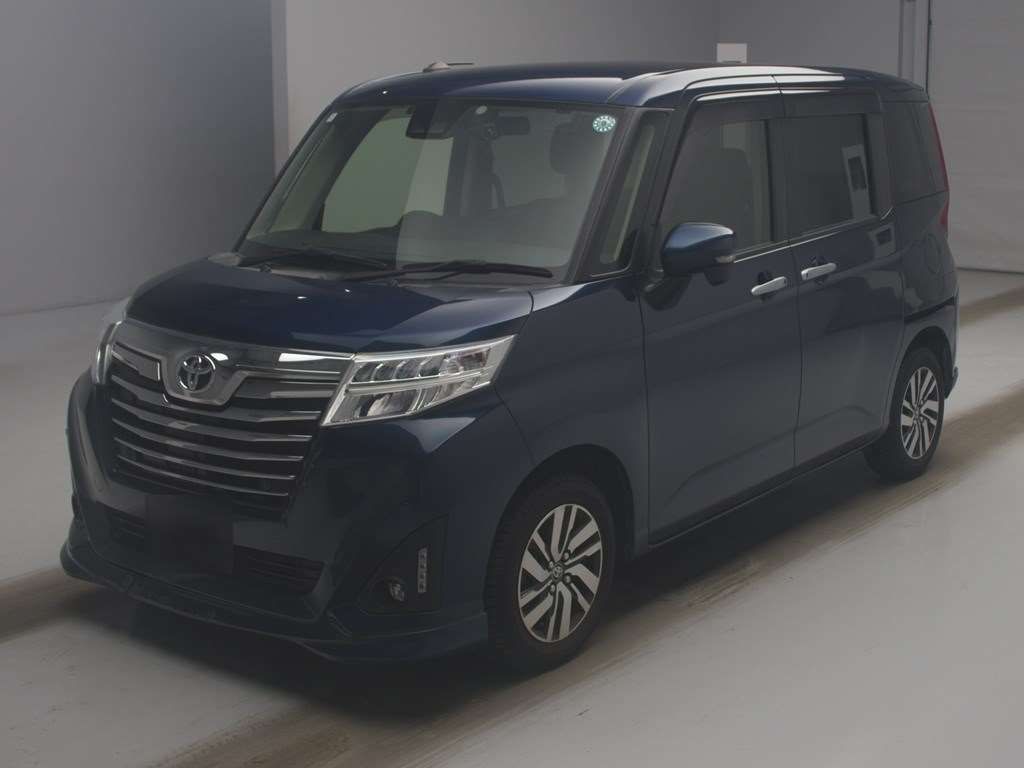 2020 Toyota Roomy Custom G Japan auction vehicle