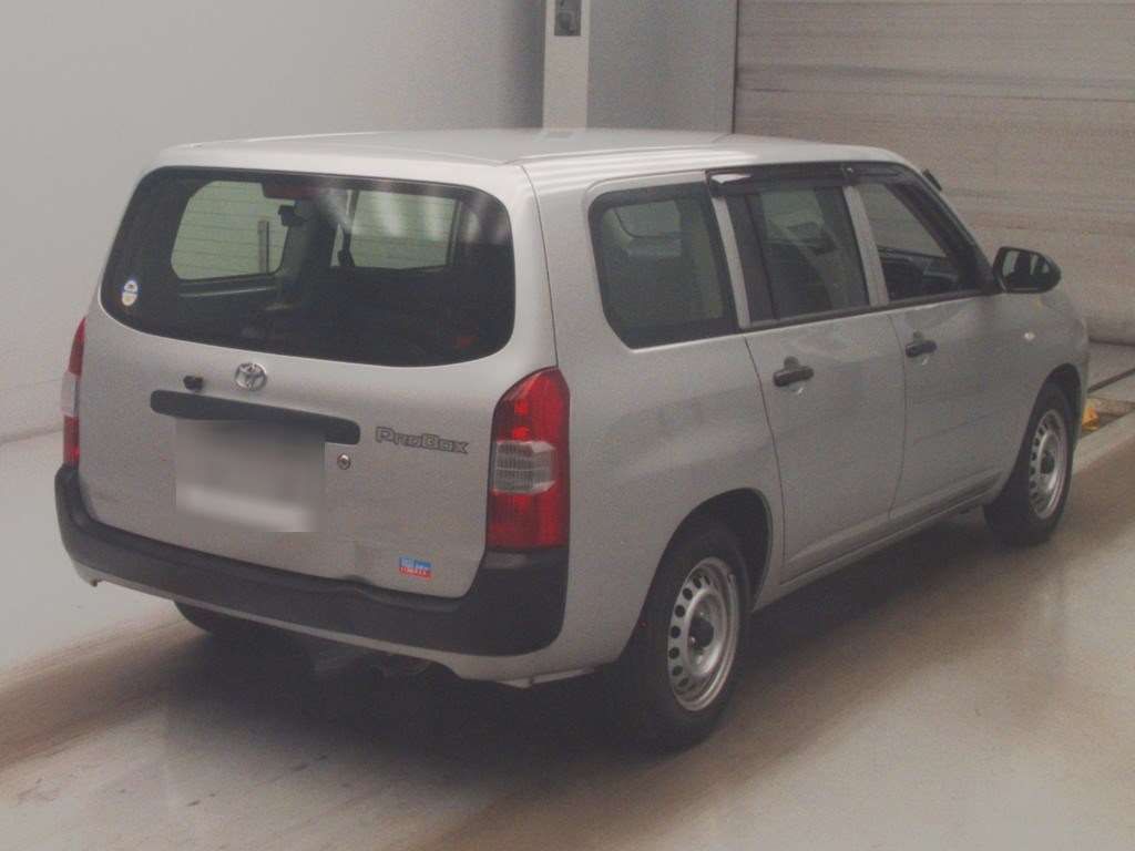 2021 Toyota Probox DX Comfort auction photo 2