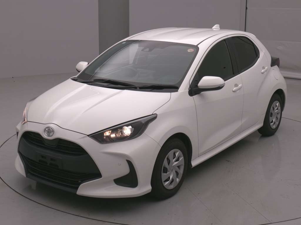 Japan Auction Vehicles 4 2021 Toyota Yaris X auction photo