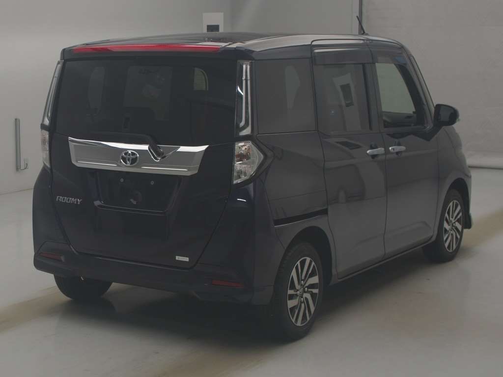 2021 Toyota Roomy Custom G auction photo 2