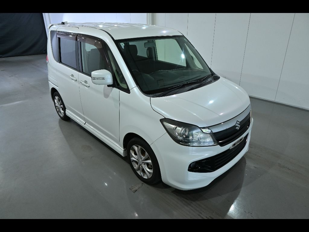 Japan Auction Vehicles 7 2013 Suzuki ソリオバンディット auction photo