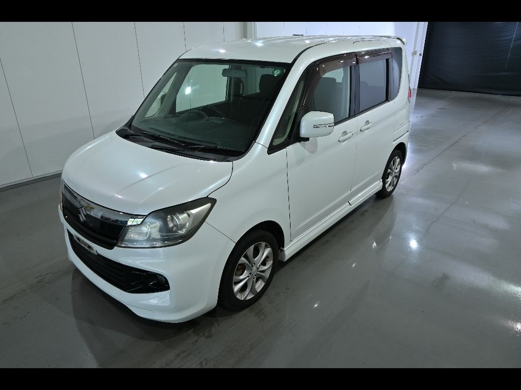 2013 Suzuki ソリオバンディット auction photo 4