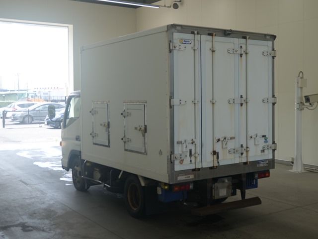 2016 Mitsubishi Fuso Canter Reizo Reito auction photo 2