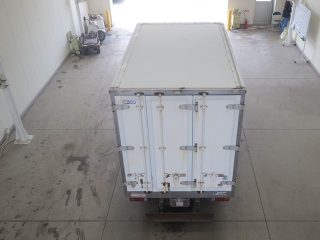 2016 Mitsubishi Fuso Canter Reizo Reito auction photo 3
