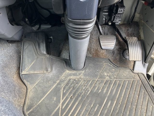 2016 Mitsubishi Fuso Canter Reizo Reito auction photo 4