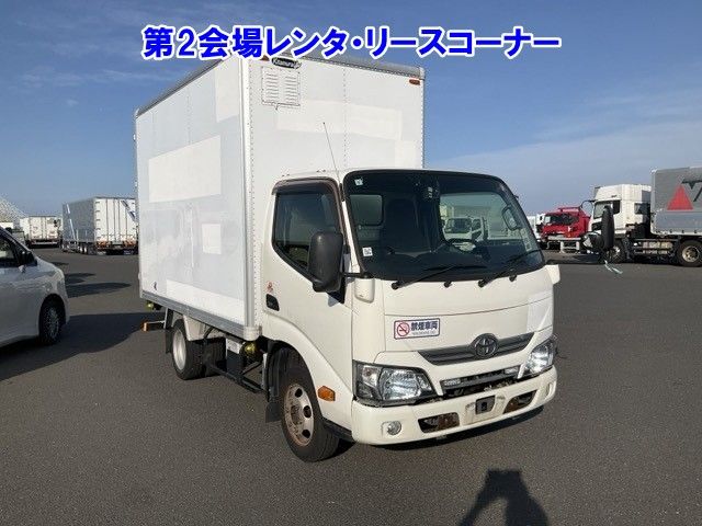 2017 Toyota Dyna パネルバン Japan auction vehicle