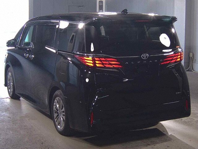 2026 Toyota Alphard G auction photo 2