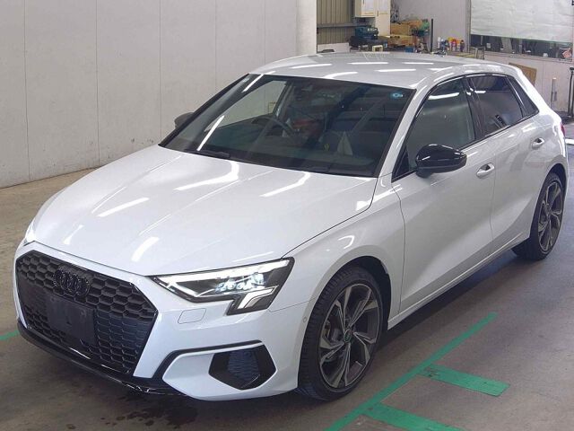 2024 Audi A3 SB30TFSIシグネE auction photo 4