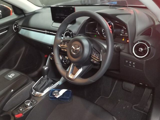 2026 Mazda 2 15BD Iセレクション2 auction photo 3