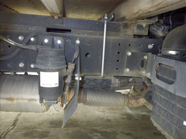 2019 Mitsubishi Fuso Canter Flatbed auction photo 4