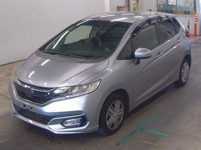 2019 Honda Fit 13G-L H Sensing auction photo 4