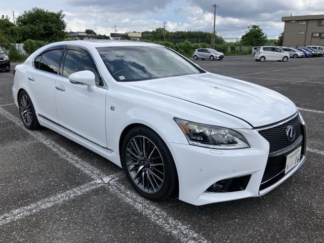 Japan Auction Vehicles 17 2013 Lexus LS600h 4WD Fスポーツ auction photo