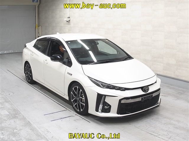 Japan Auction Vehicles 8 2020 Toyota Prius PHEV S GR Sport auction photo