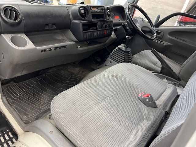 2013 Toyota Dyna ヒラ auction photo 5