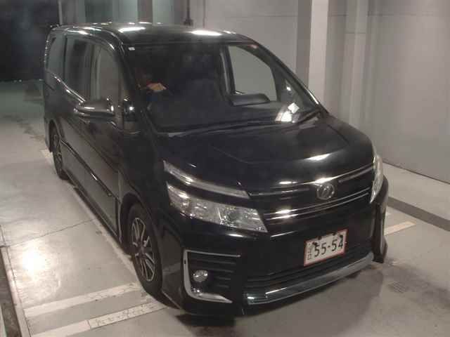 Japan Auction Vehicles 12 2015 Toyota Voxy auction photo