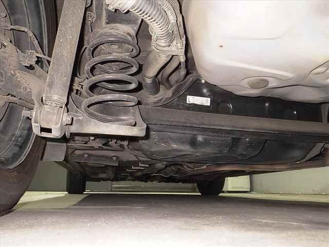 2015 Toyota Vitz auction photo 7