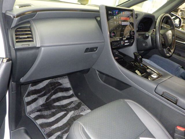 2024 Toyota Vellfire Zプレミア auction photo 3