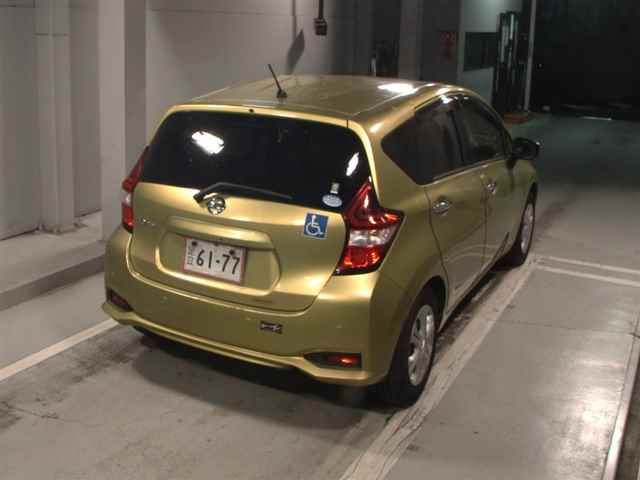 2017 Nissan Note XジョシュセキスライドUPシート auction photo 5