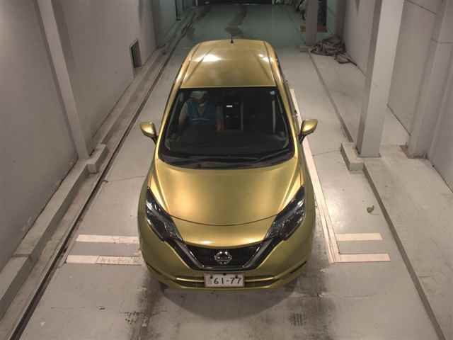 2017 Nissan Note XジョシュセキスライドUPシート auction photo 6