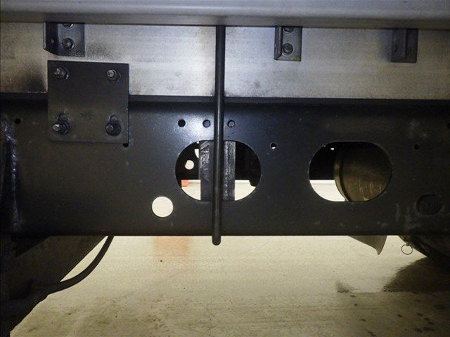 2017 Isuzu Forward Wing auction photo 5