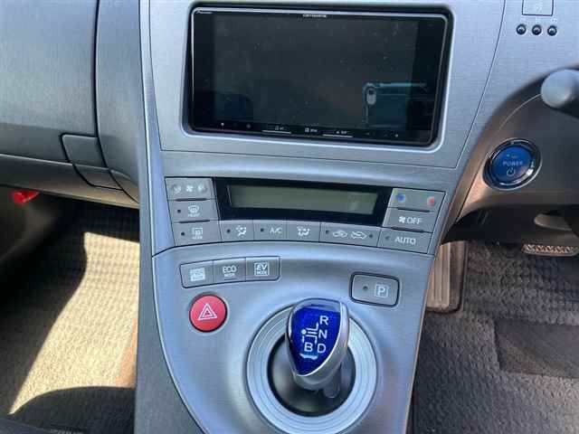 2014 Toyota Prius S auction photo 6
