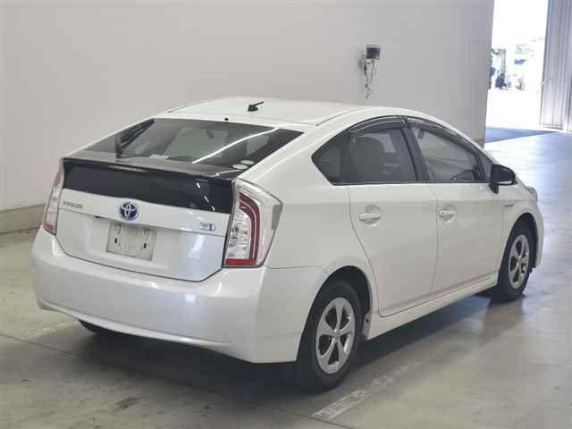 2014 Toyota Prius S auction photo 5