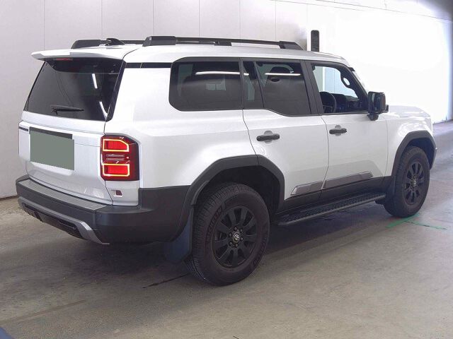 2024 Toyota Land Cruiser 250 ZX First Edition 4WD auction photo 5