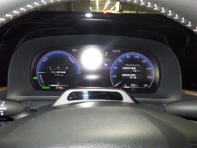 2025 Toyota Crown Sport Sports Z (HEV) 4WD auction photo 6