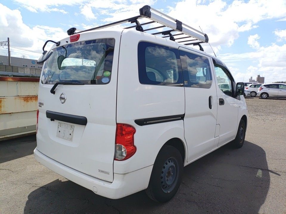 2020 Nissan NV200 Vanette auction photo 2