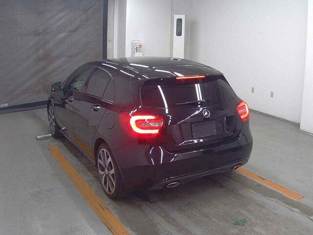 2015 Mercedes-Benz A-Class A180 auction photo 2