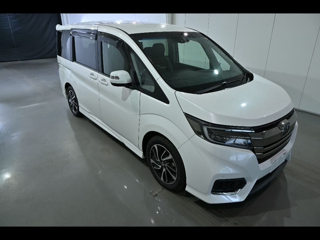 Japan Auction Vehicles 15 2021 Honda Stepwgn クールスピリットホンダセンシング 7人 auction photo