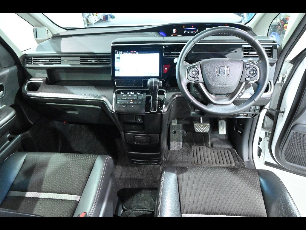 2021 Honda Stepwgn クールスピリットホンダセンシング 7人 auction photo 3