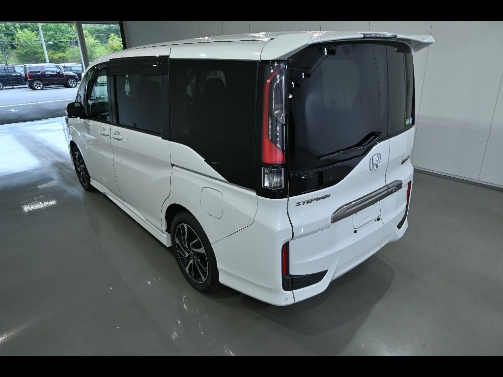 2021 Honda Stepwgn クールスピリットホンダセンシング 7人 auction photo 5