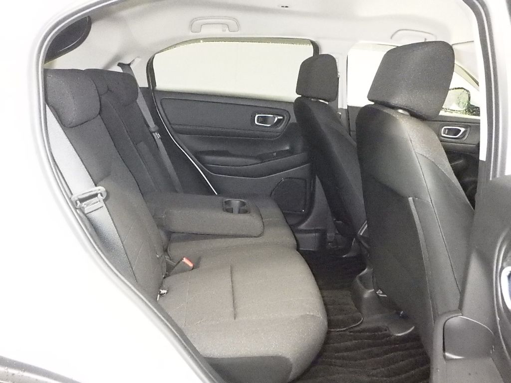 2023 Honda Vezel e:HEV X auction photo 7